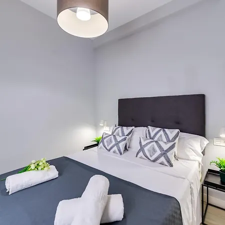 Apartment Xpce Merced Square - Picasso *