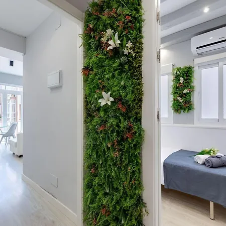 Xpce Merced Square - Picasso Apartment