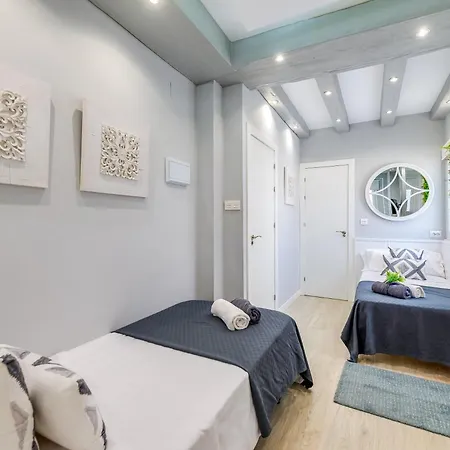 Xpce Merced Square - Picasso Apartment